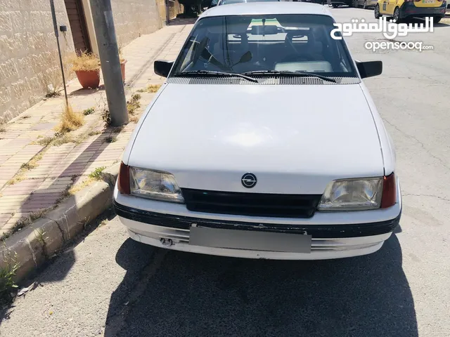 Used Opel Kadett in Salt