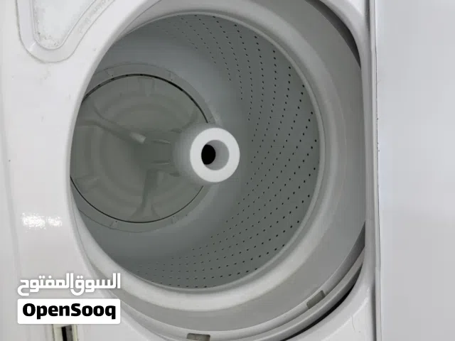 غسالة ذات كفاءة عاليه ماركة Whirlpool