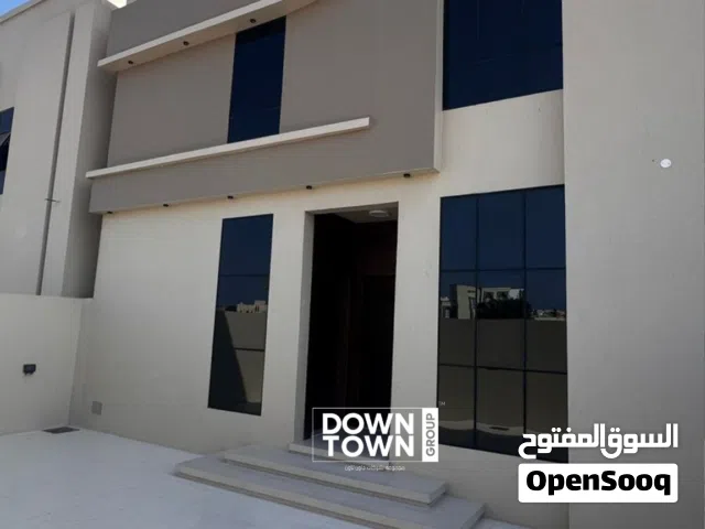 فيلا جديده و عصرية للايجار في السيب