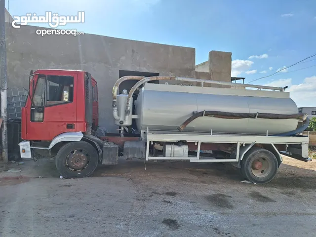 تنك نضح افيكو.... موديل 2000