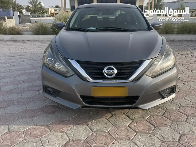Used Nissan Altima in Al Batinah