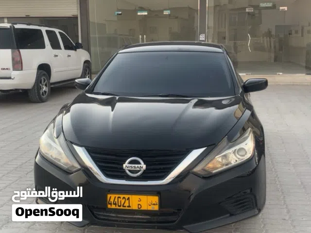 2016 نيسان التيما S