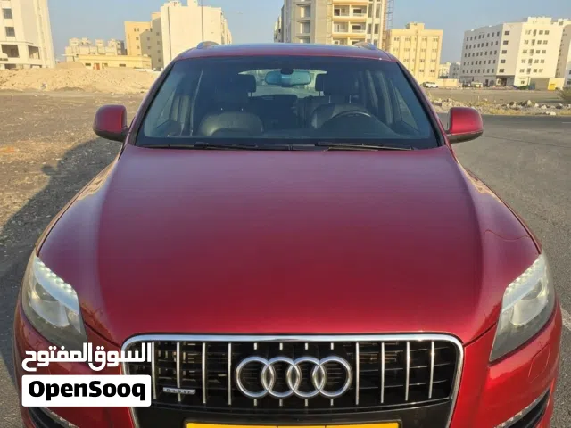 2015 أودي Q7 Standard