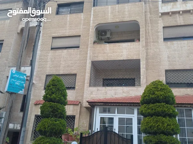 شقة ط1تلاع العلي خلف حبيبة  قرب شارع المدينة المنورة 186م