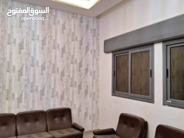 400 m2 5 Bedrooms Villa for Rent in Tripoli Al-Serraj