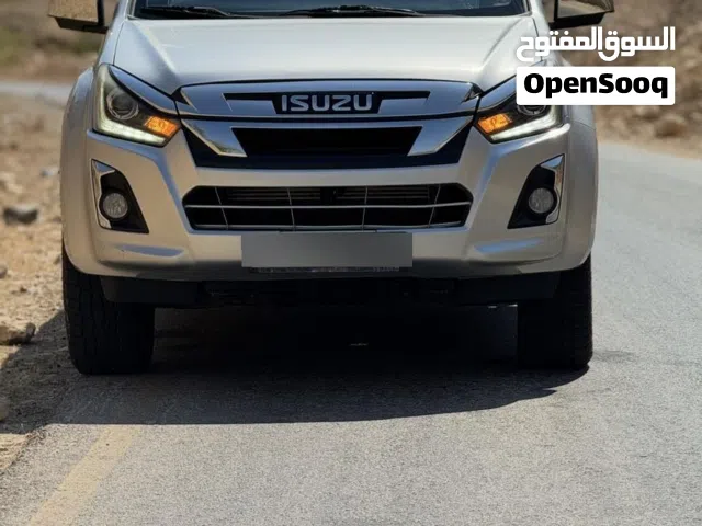 2020 Isuzu D-Max LS