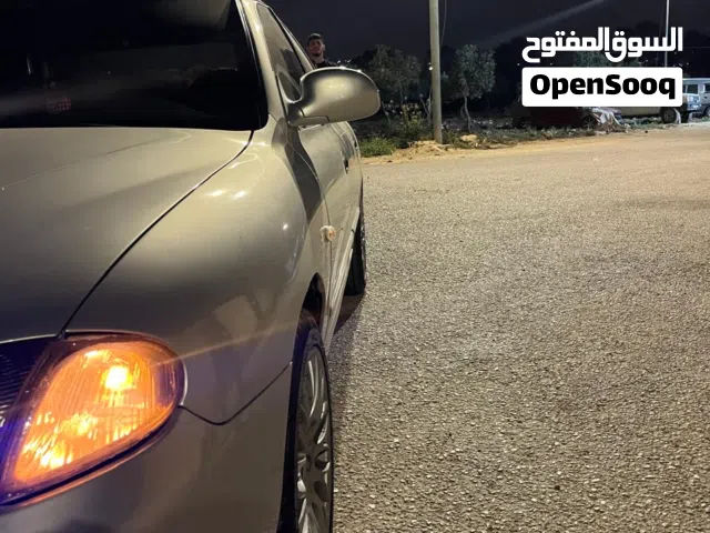 1999, هيونداي, افانتي, Standard