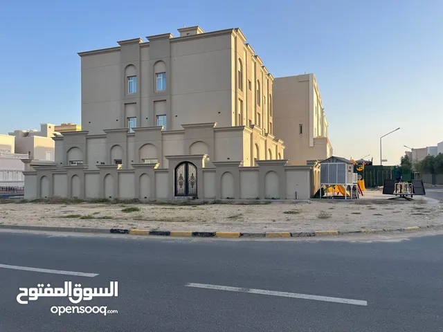 للبيع فيلا في صباح الأحمد السكنية