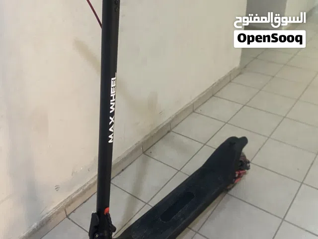 سكوتر كهربائي للبيع المواصفات تحت (قابل للتفاوض) كلمني وما أقصر معاك ان شاء الله