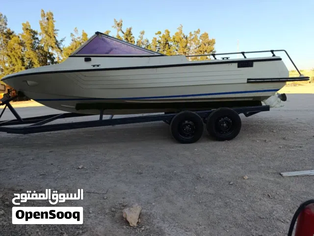قارب للبيع فايبر صيد ونزها أو استبدال باموطو بحر