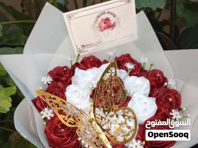 بوكيهات ورد ساتان شغل راقي جدا مميز شغل هاند ميد مصنوعه بكل حب وإتقان. بألوان متعددة وجميله تدوم طوي