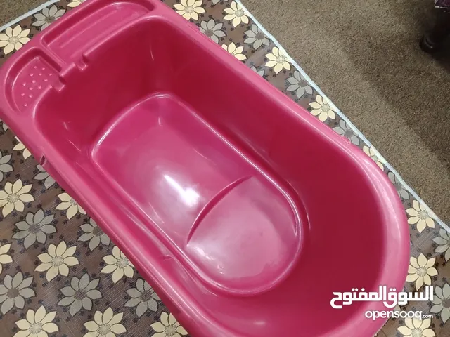 كرسي حمام وحوض حمام