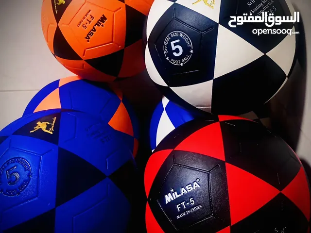 كره قدم عاليه الجوده