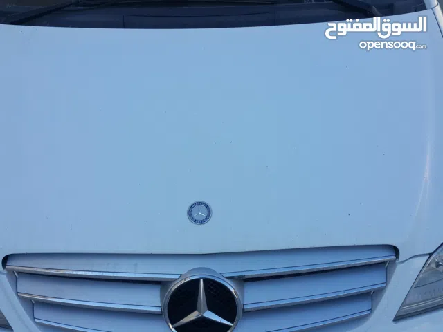 مرسيدس فيانو 2.2 CDI 2013 - حالة ممتازه