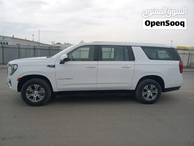 2024 GMC Suburban