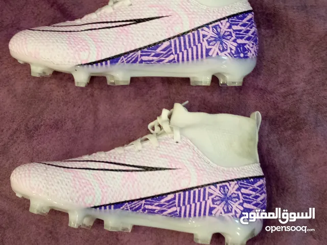 Boys Athletic Shoes in Amman