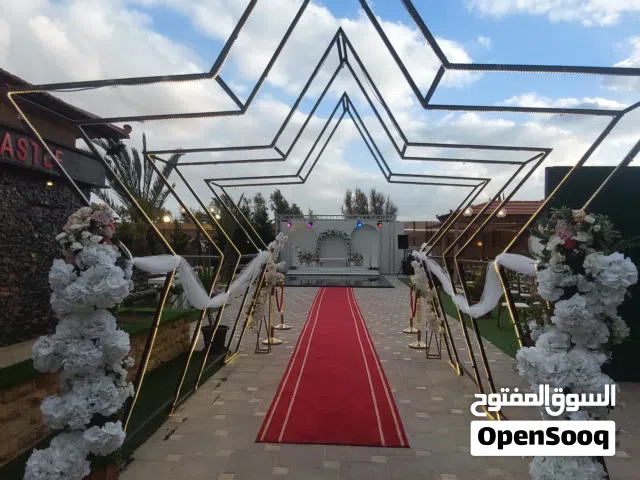 أكبر وأفخم مزرعة في عمان مجهزة  للحفلات الخطوبة /الحنا /التخرج /زفاف