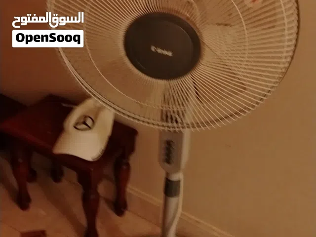 مروحه  ارضيه مع قاعده  استخدم شهر  بحاله الوكاله