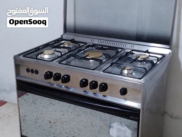 غاز يونيفرسال إيطالي قياس 90 سم