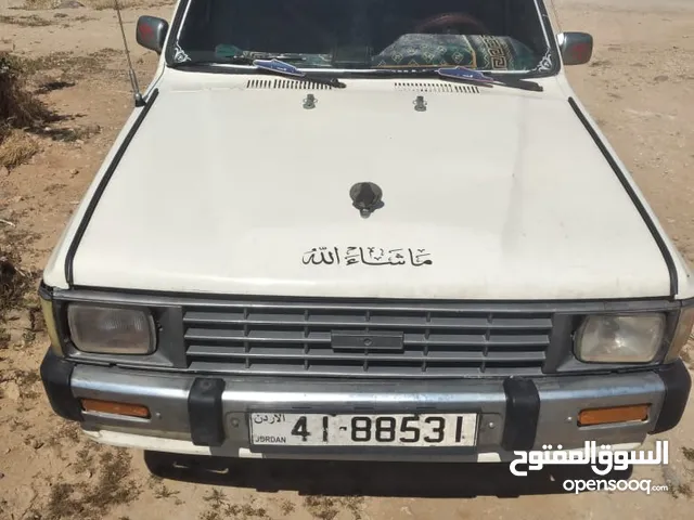 Toyota Hilux 1984 in Mafraq