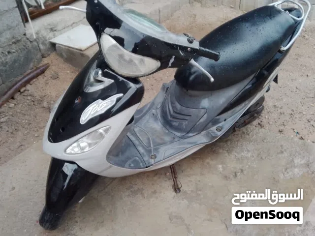 دراجة ماكس قجمة للبيع مامفتوحة سعر واتساب  مكاني ابو الخصيب