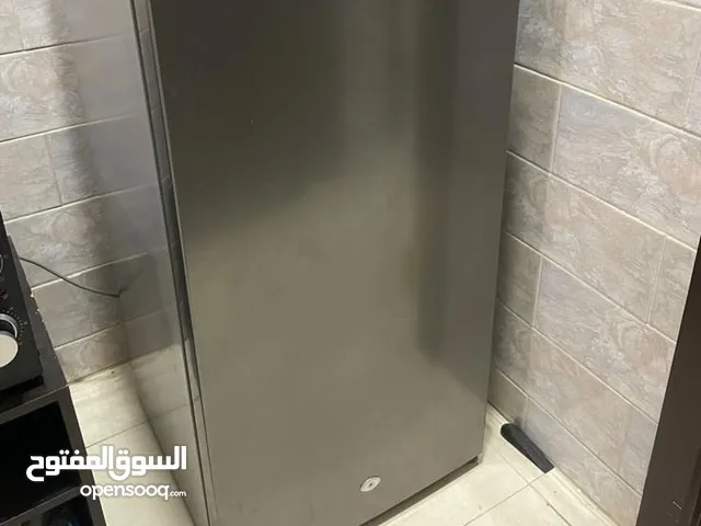 ثلاجه نضيفه استخدام قليل