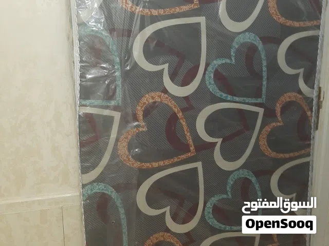 فرشه مفرد ونصف جديده لم تستعمل بسعر مغري