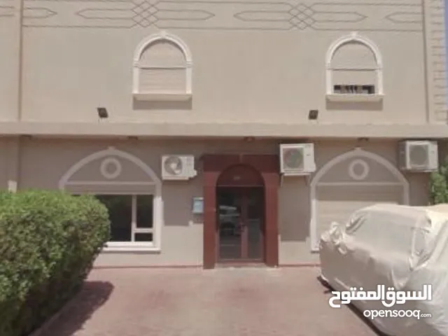 400 m2 More than 6 bedrooms Villa for Sale in Al Ahmadi Riqqa