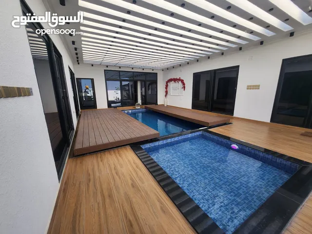 4 Bedrooms Farms for Sale in Muscat Amerat