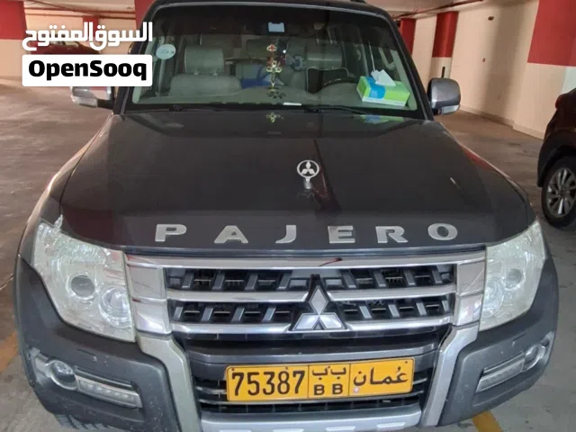 ميتسوبيشي باجيرو 2016