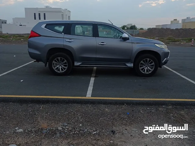 Used Mitsubishi Montero in Al Batinah