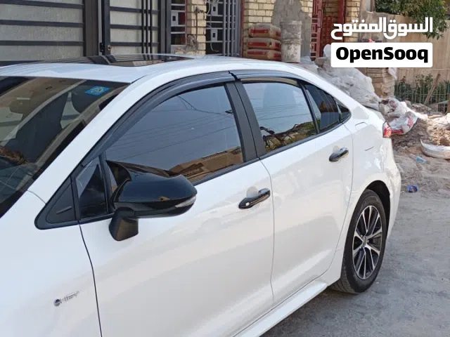 2025 تويوتا كورولا Hybrid