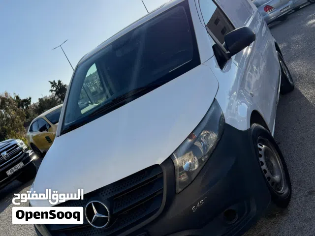 2015 مرسيدس بنز الفئة-V Vito
