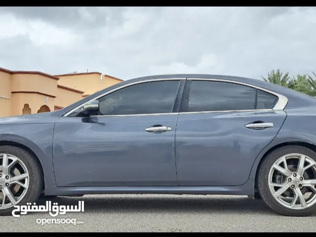 Used Nissan Maxima in Al Dakhiliya