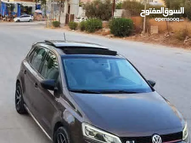 بولو اتماتك اصل فتحه سقف بانوراما اصل 2015 بسعر حرق 49500 ألف نقدا بدل وارد منبدل