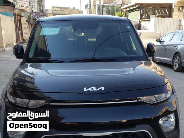 كيا سول موديل 22 رقم اربيل بأسمي شرط التحويل مواصفات امريكيه نظيفه جدا حادثهه بسيط.