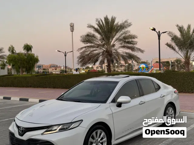 2018 تويوتا كامري SE
