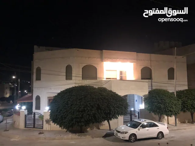 400 m2 More than 6 bedrooms Townhouse for Sale in Amman Abu Nsair