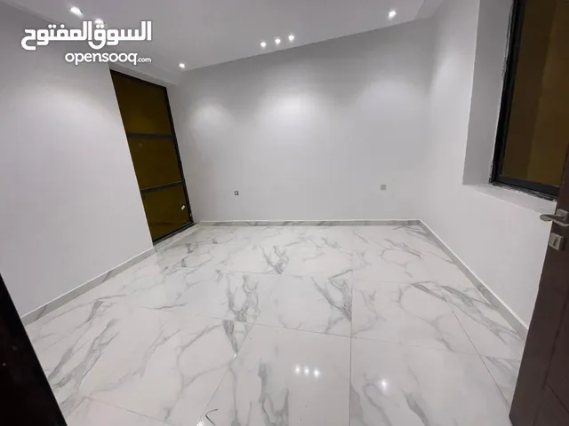 210 m2 5 Bedrooms Villa for Rent in Al Madinah Shuran