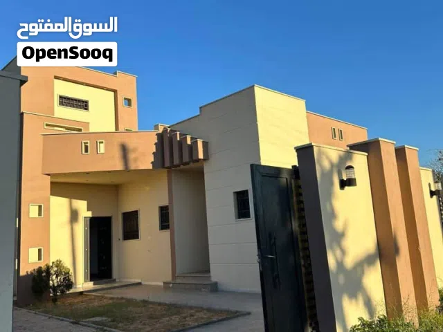180 m2 3 Bedrooms Townhouse for Sale in Tripoli Al-Baesh