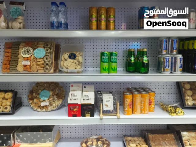 للبيع ثلاجه تبريد كبيرة استخدام 3 شهور فقط