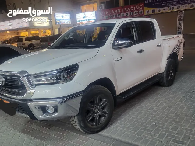 Taxi متوفر بيك أب وتاكسي نقل وتوصيل من الباب للباب للأغراض المنزلية والشنط (صغيرة / متوسطة)