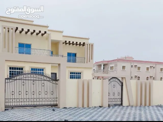 400 m2 4 Bedrooms Townhouse for Sale in Dhofar Salala