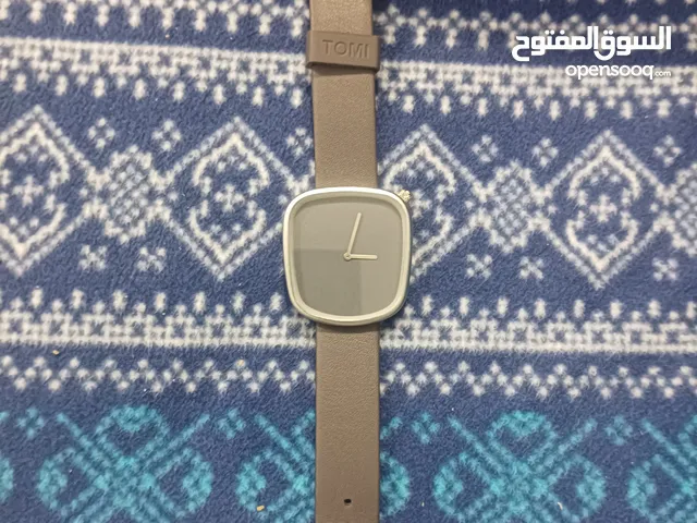 ساعة Tomiبحالة ممتازة