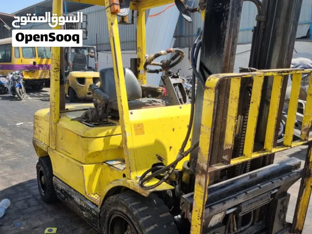 hyster 3 ton deisel 2005 model 2 mast center jeck container mast boom