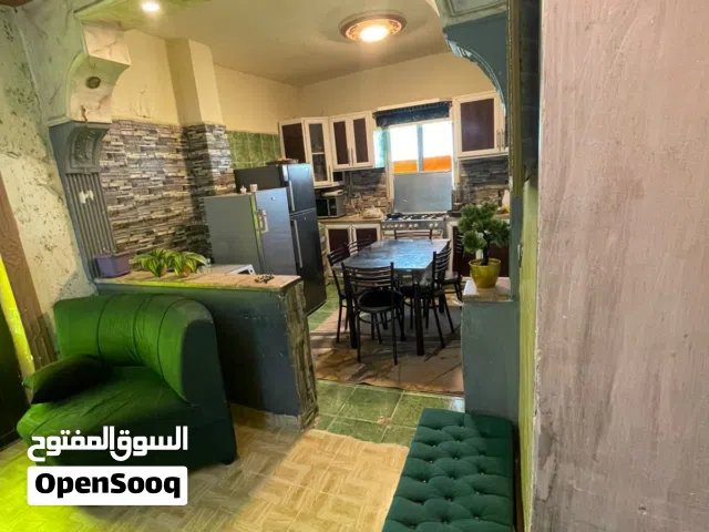 500 m2 More than 6 bedrooms Townhouse for Sale in Amman Al-Muwaqqar