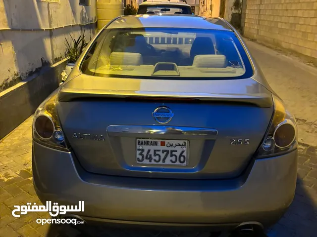 Nissan Altima 2009 in Northern Governorate