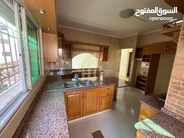 182 m2 3 Bedrooms Apartments for Sale in Amman Khalda