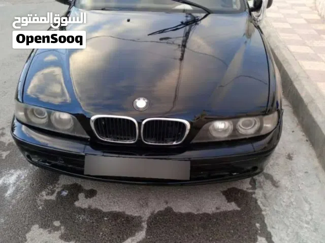 2022 بي ام دبليو الفئة 5 525
