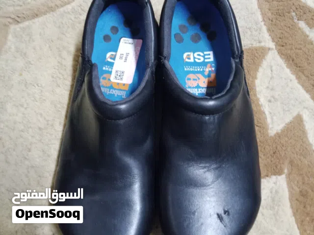حذاء  Timberland تمبرلاند للسيدات مصنوعة من الجلد الأصلي الطبيعي ومصمم بتقنية مضادة للإجهاد  اصلية.